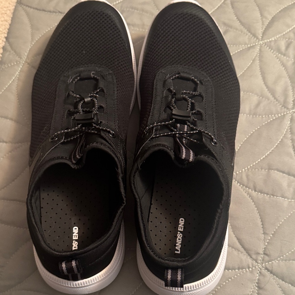 Lands' End woman’s  Black Mesh water resistant shoes